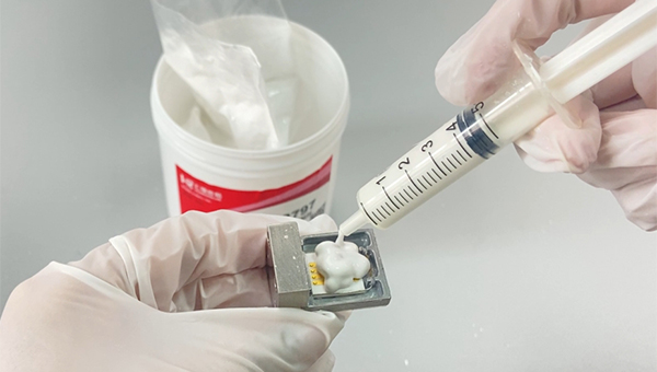 氧化铝高温胶，氧化铝高温胶8767a的耐高温性能如何？